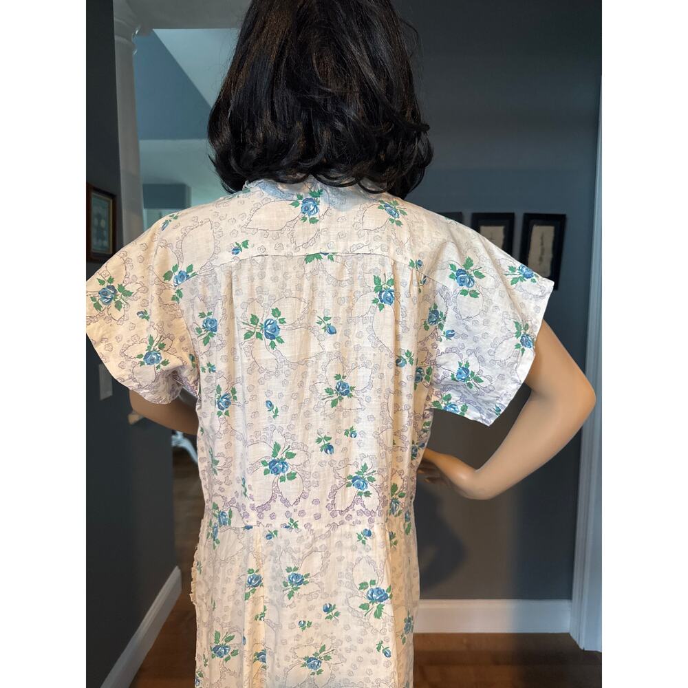 1950s Handmade Floral Day Dress Blue Rose Eyelet Trim Medium - Picture 6 of 16